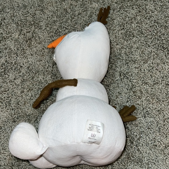Frozen’s OLAF Plush - Picture 7 of 8